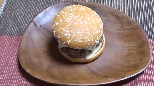 50/50バーガー（完成）